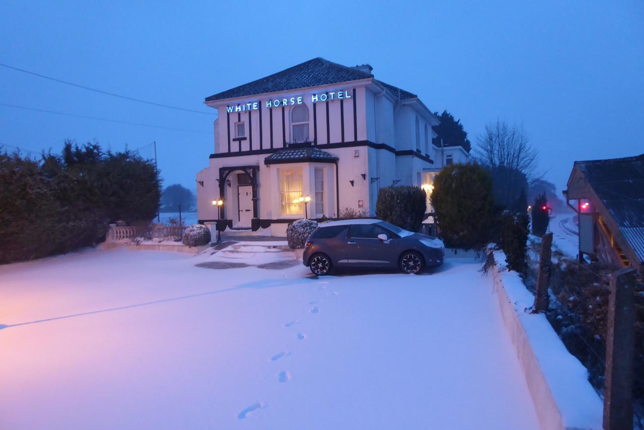 The Station Guest House Galmpton Exterior foto